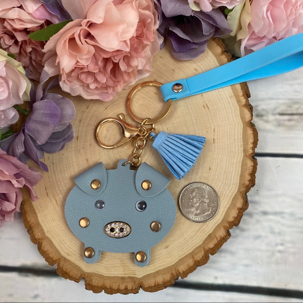Dusty Blue Pig Keychain with Tassel and Wristband - Picture 6 of 7